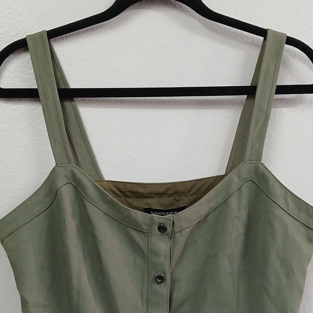 NWT Banana Republic  Button Up Tank Flare Sleeveless Green Size 8 - Picture 5 of 8